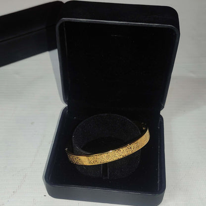 Enclosed Ayat ul Kursi Bangle Bracelets Stainless Steel Gold Plated