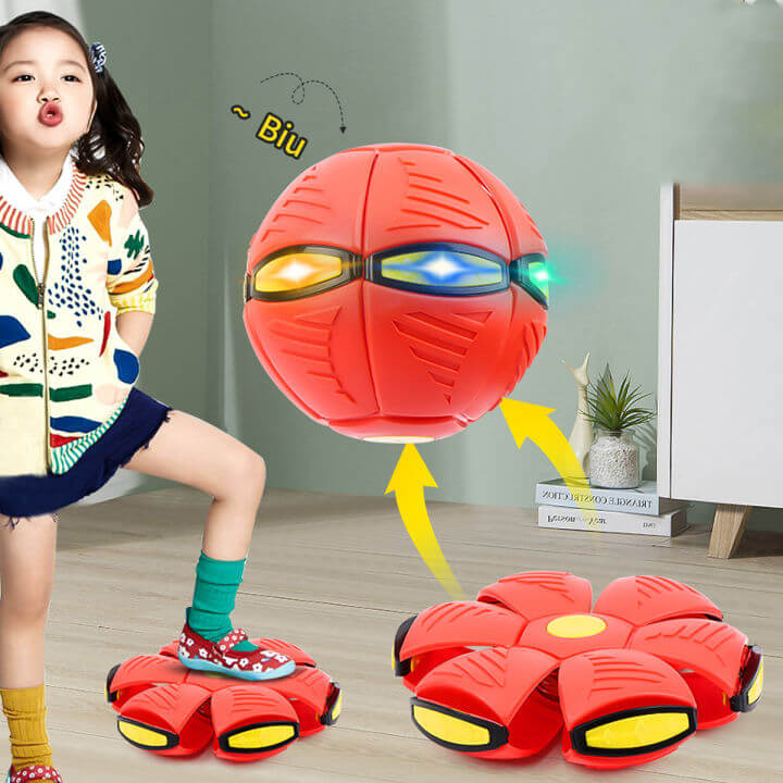 2-in-1 UFO Flying Throw Ball - Tiny Toys
